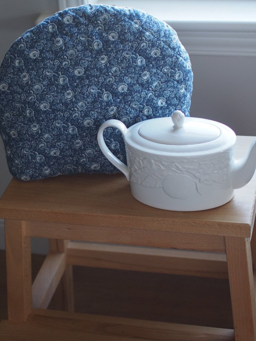 Handmade Like NEW Tea Cozy